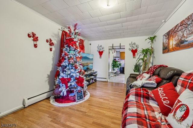 48 Atlantic St, Elizabeth City, NJ 07206