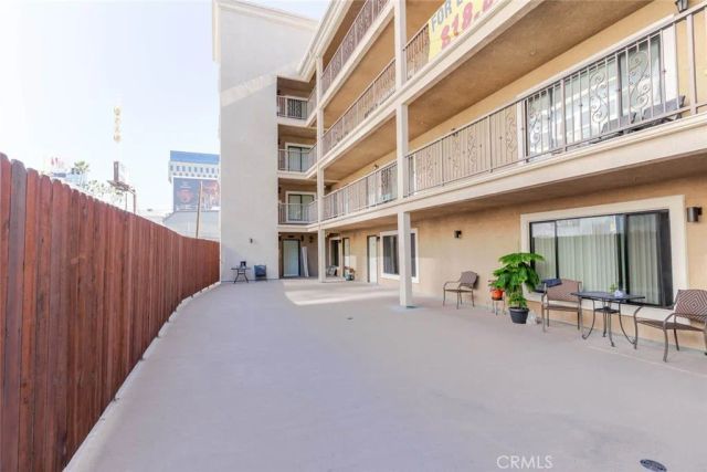 1466 Tamarind Avenue 101, Los Angeles, CA 90028