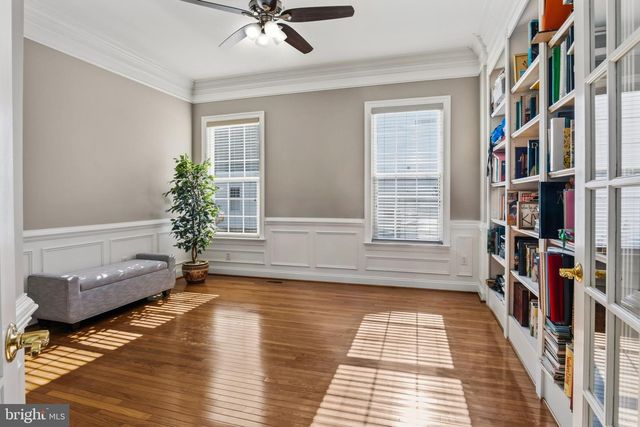 9223 OX RD, Lorton, VA 22079