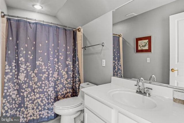 9223 OX RD, Lorton, VA 22079