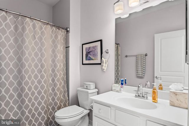 9223 OX RD, Lorton, VA 22079