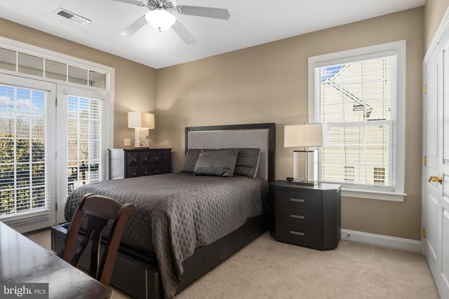 9223 OX RD, Lorton, VA 22079