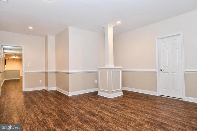 9223 OX RD, Lorton, VA 22079