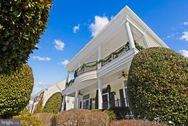 9223 OX RD, Lorton, VA 22079