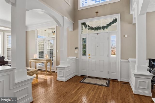 9223 OX RD, Lorton, VA 22079