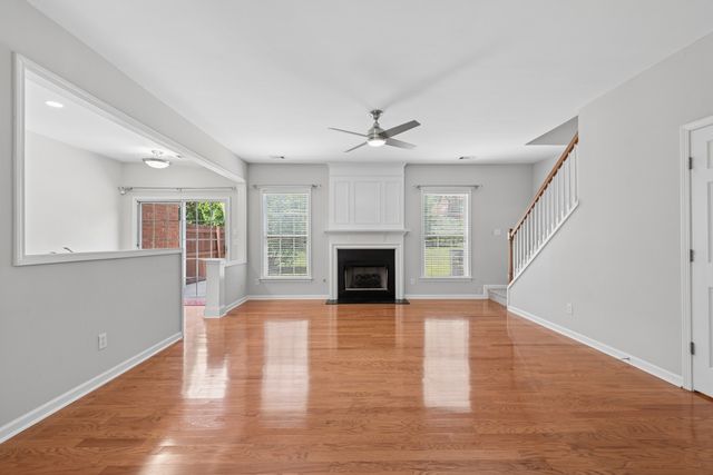 510 Old Towne Dr, Brentwood, TN 37027