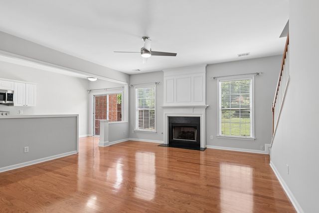 510 Old Towne Dr, Brentwood, TN 37027