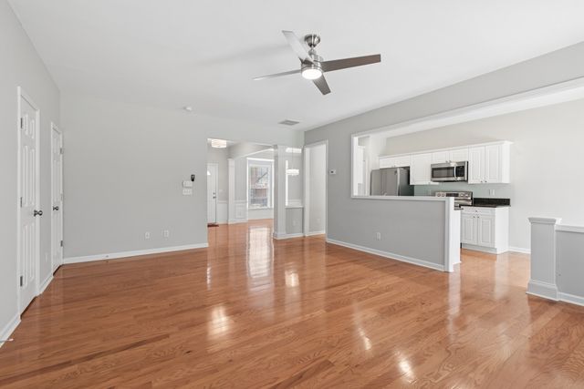 510 Old Towne Dr, Brentwood, TN 37027