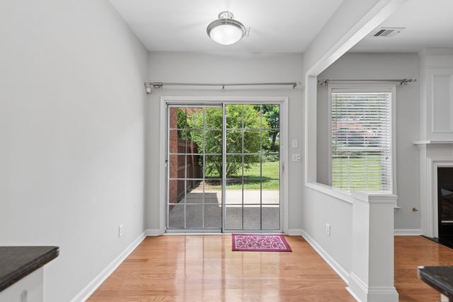 510 Old Towne Dr, Brentwood, TN 37027