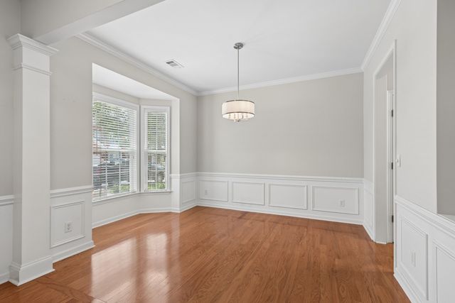 510 Old Towne Dr, Brentwood, TN 37027