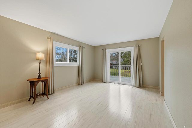 3008 HEFFRON STREET, Stevens Point, WI 54481