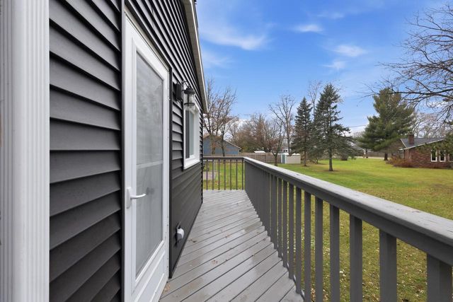 3008 HEFFRON STREET, Stevens Point, WI 54481