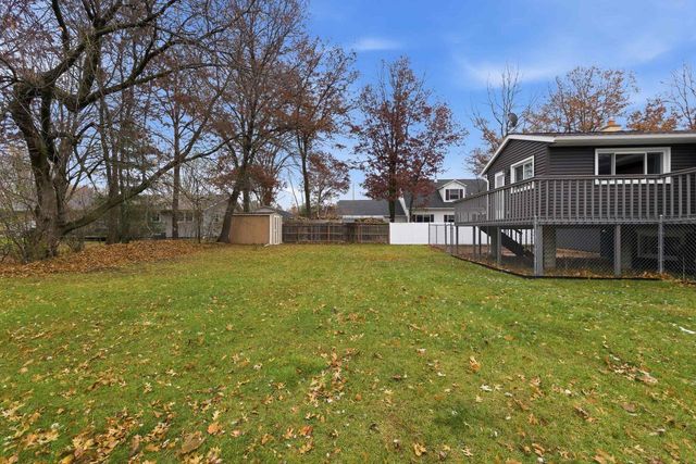 3008 HEFFRON STREET, Stevens Point, WI 54481