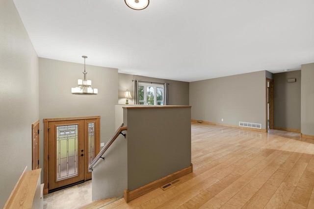 3008 HEFFRON STREET, Stevens Point, WI 54481