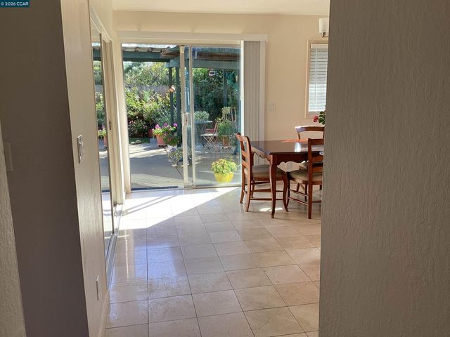 774 Coral Dr, Rodeo, CA 94572