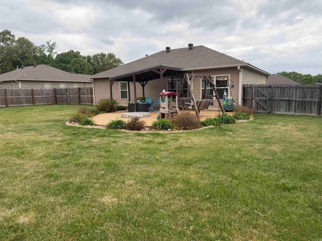 23 Sioux Dr, Austin, AR 72007