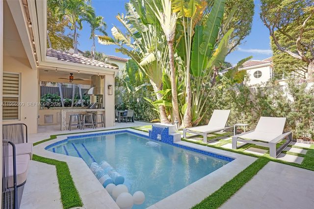 20824 NE 37th Ave 20824, Aventura, FL 33180