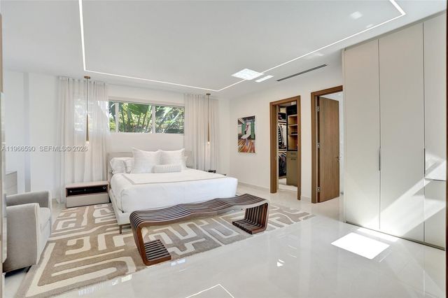 20824 NE 37th Ave 20824, Aventura, FL 33180