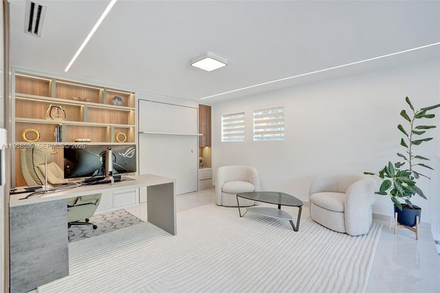 20824 NE 37th Ave 20824, Aventura, FL 33180