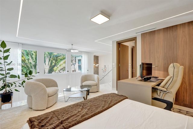 20824 NE 37th Ave 20824, Aventura, FL 33180