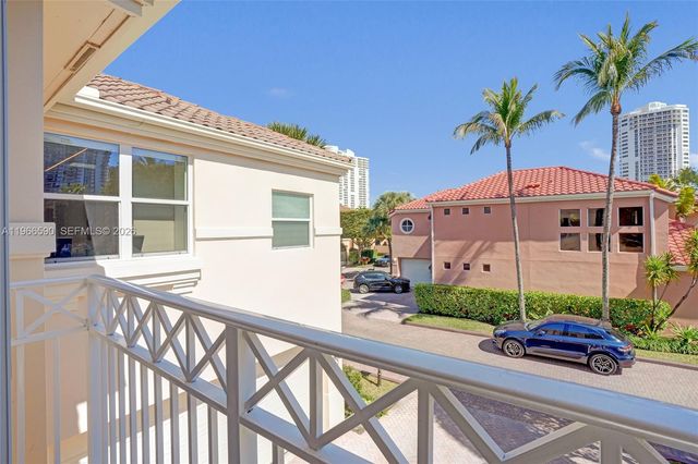 20824 NE 37th Ave 20824, Aventura, FL 33180