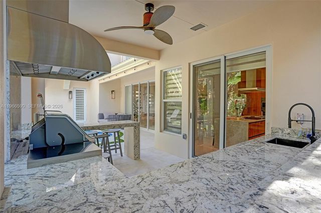 20824 NE 37th Ave 20824, Aventura, FL 33180