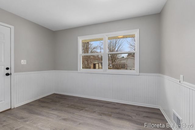 418 56th Street, Kentwood, MI 49548