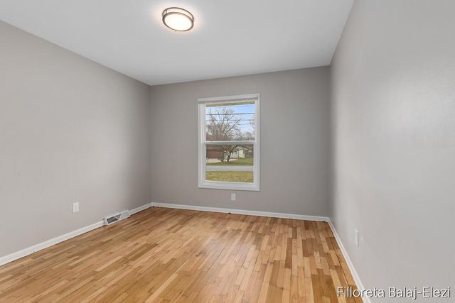 418 56th Street, Kentwood, MI 49548