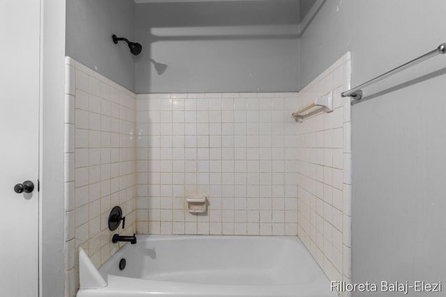 418 56th Street, Kentwood, MI 49548