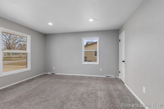 418 56th Street, Kentwood, MI 49548