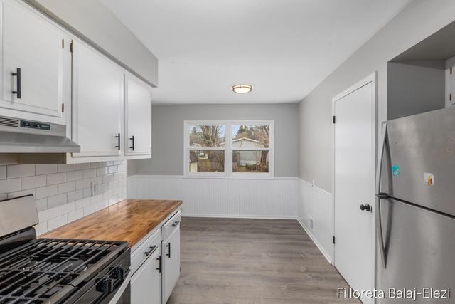 418 56th Street, Kentwood, MI 49548
