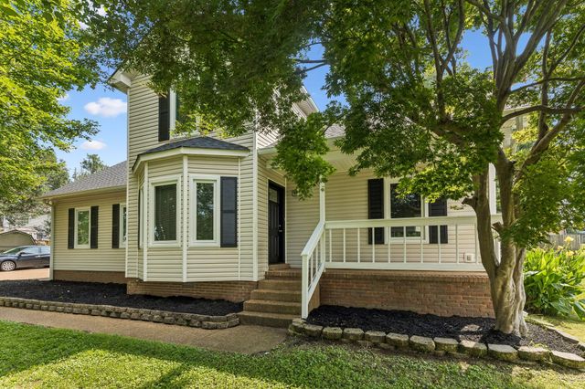 705 Murray Dr, Columbia, TN 38401