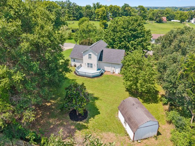 705 Murray Dr, Columbia, TN 38401