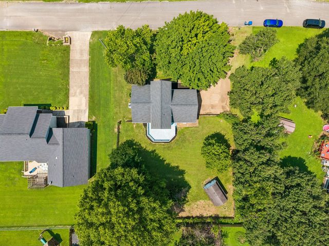 705 Murray Dr, Columbia, TN 38401