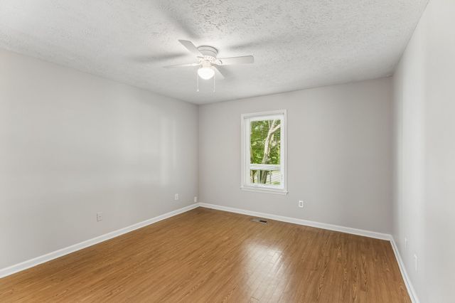 705 Murray Dr, Columbia, TN 38401