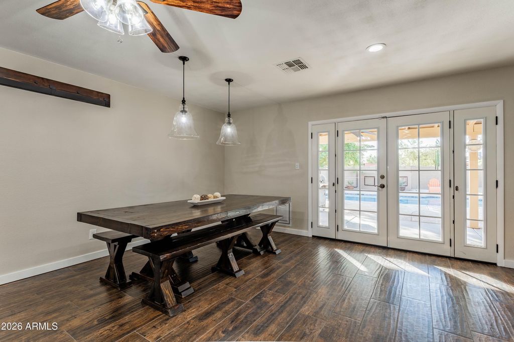 Image 19 of property listing at 3570 W Pershing Avenue, Phoenix, AZ 85029