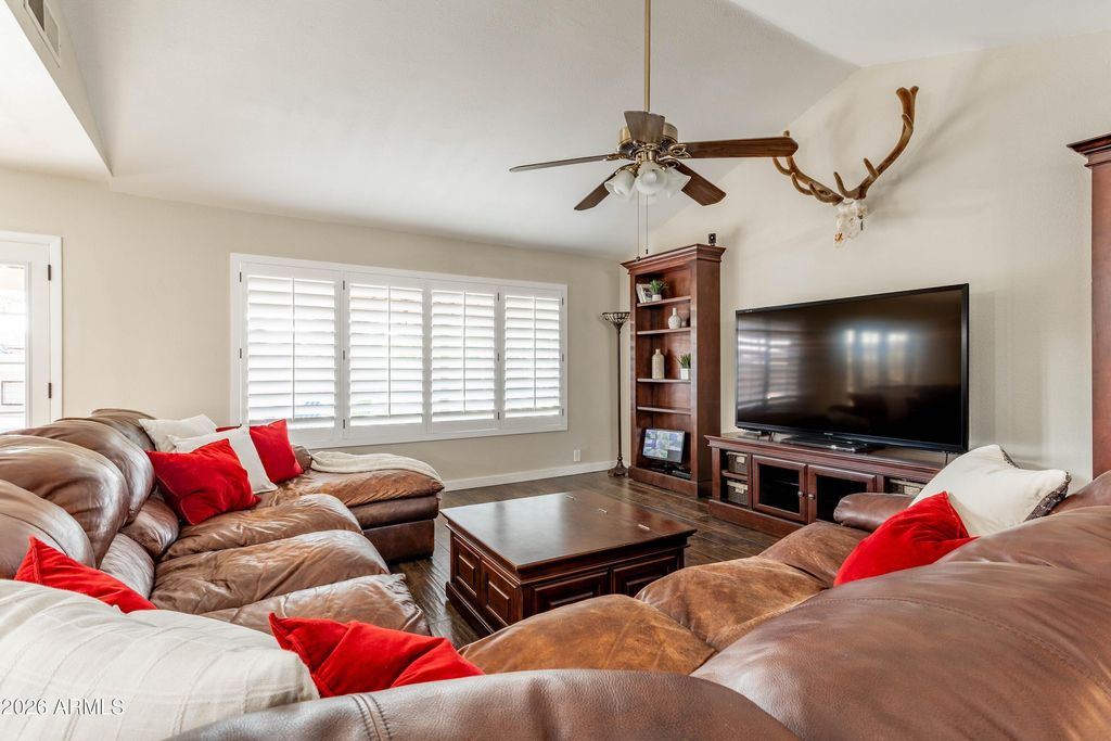 Image 22 of property listing at 3570 W Pershing Avenue, Phoenix, AZ 85029