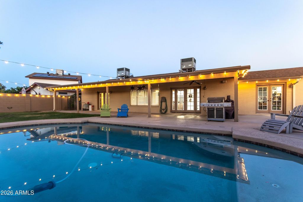 Image 4 of property listing at 3570 W Pershing Avenue, Phoenix, AZ 85029