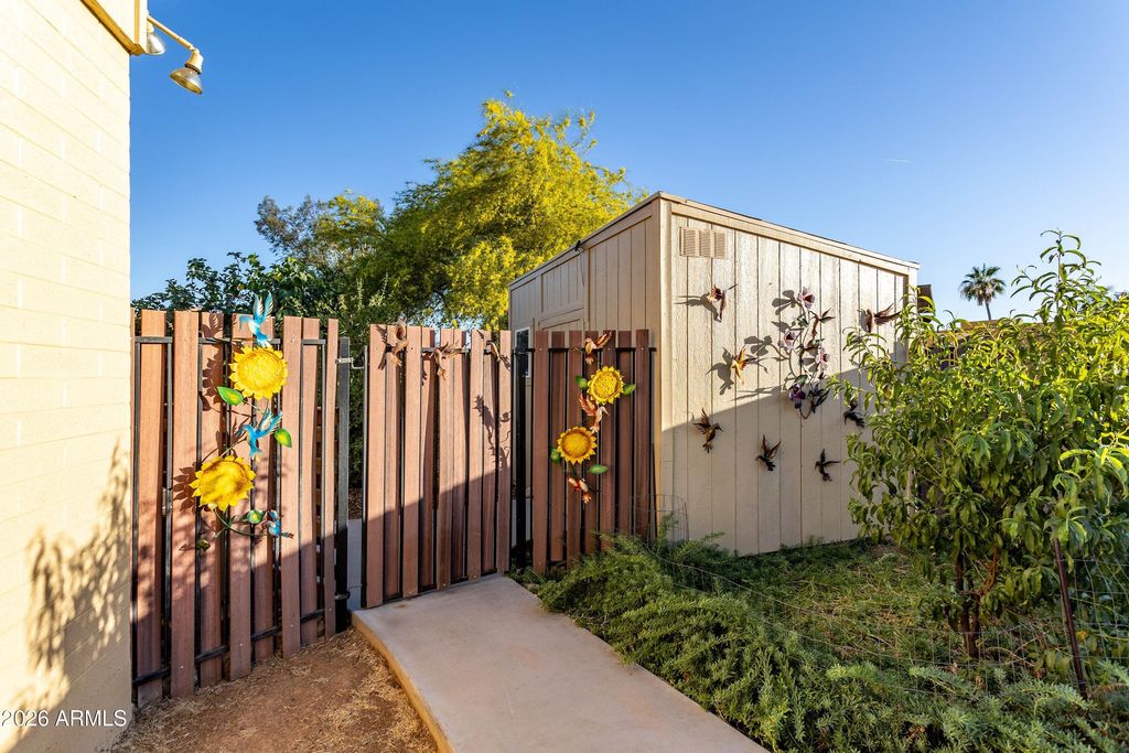 Image 52 of property listing at 3570 W Pershing Avenue, Phoenix, AZ 85029