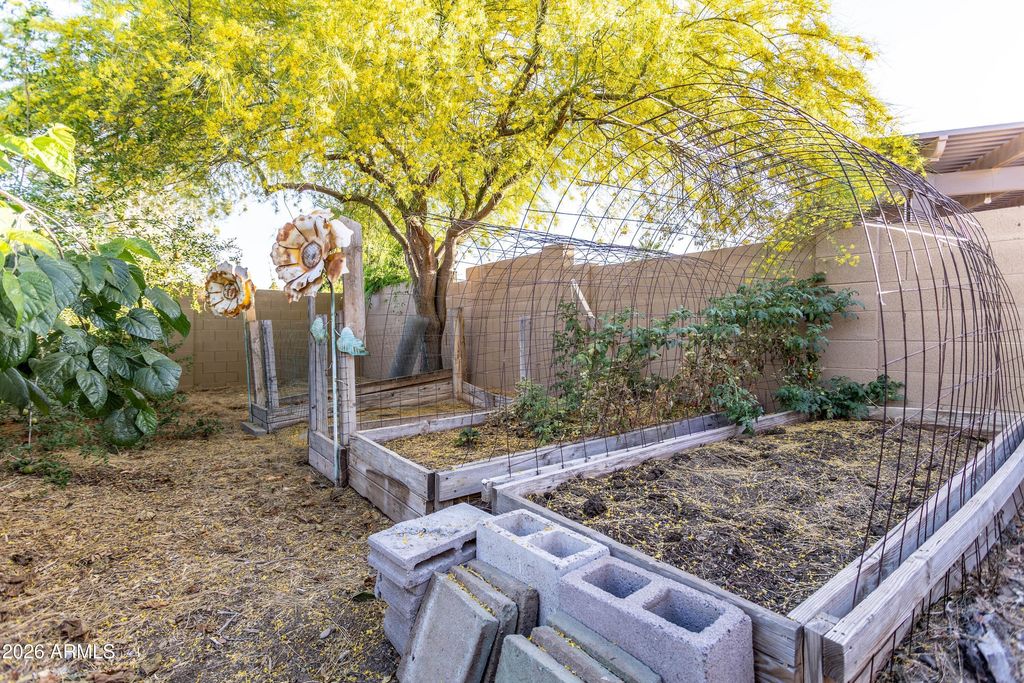 Image 56 of property listing at 3570 W Pershing Avenue, Phoenix, AZ 85029