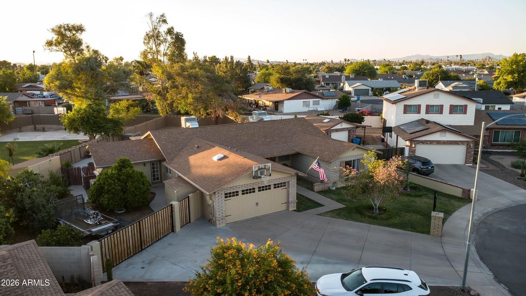 Image 64 of property listing at 3570 W Pershing Avenue, Phoenix, AZ 85029