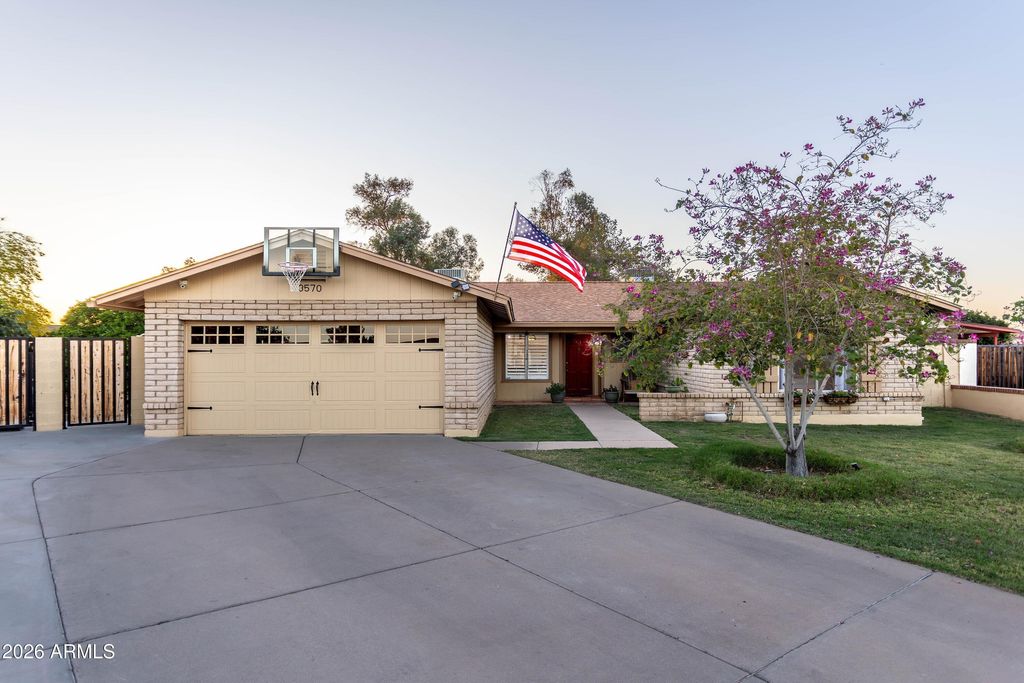 Image 65 of property listing at 3570 W Pershing Avenue, Phoenix, AZ 85029