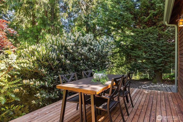 7023 174th Street SW, Edmonds, WA 98026
