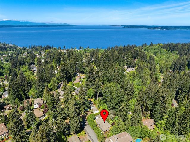 7023 174th Street SW, Edmonds, WA 98026