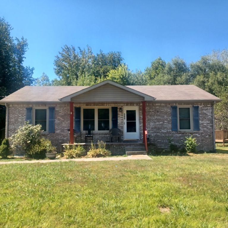 566 Bridgette Dr, Clarksville, TN 37042