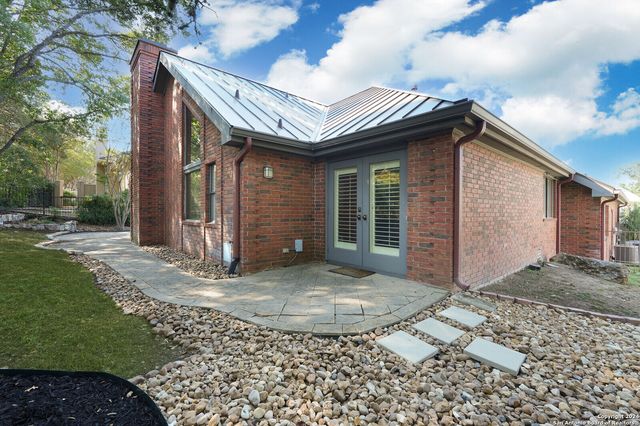 3 AMBER GLN, San Antonio, TX 78257
