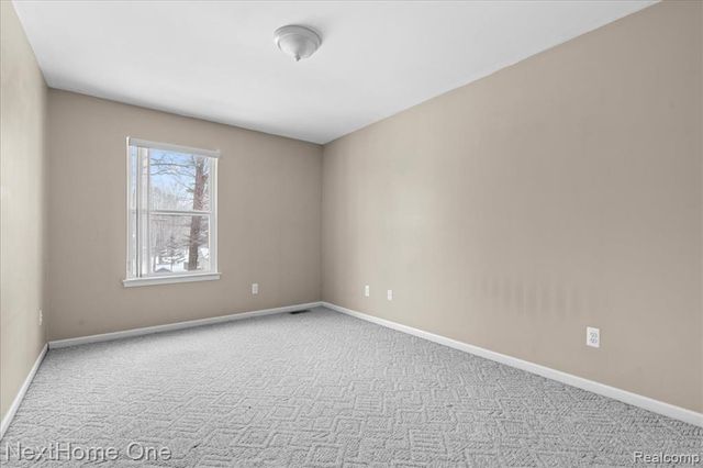 10128 Elmira Street, Pinckney, MI 48169