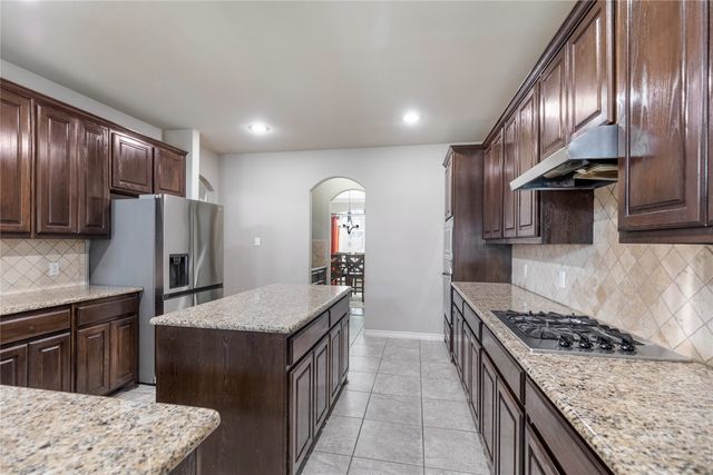 9632 Makiposa Lane, Fort Worth, TX 76177