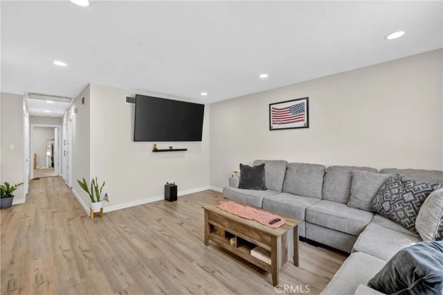 1427 Laramie, Redlands, CA 92374