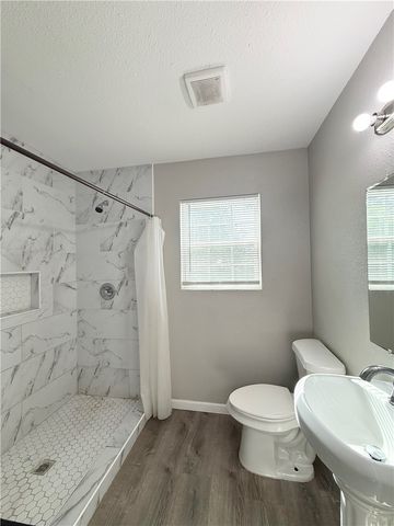 1109 Manchester Ave, Corpus Christi, TX 78407